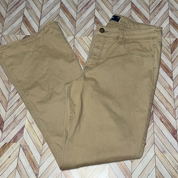 Hollister Pants - Hollister Mid Rise Bootcut Pants 12R or w31R GUC